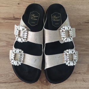 ROGER VIVIER Crystal Embellishments Slides Tan Gold EU39